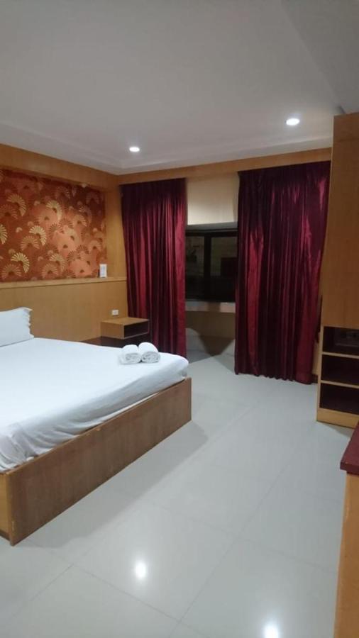 New Pind Balluchi Inn Pattaya Exterior photo