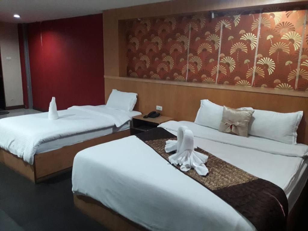 New Pind Balluchi Inn Pattaya Exterior photo