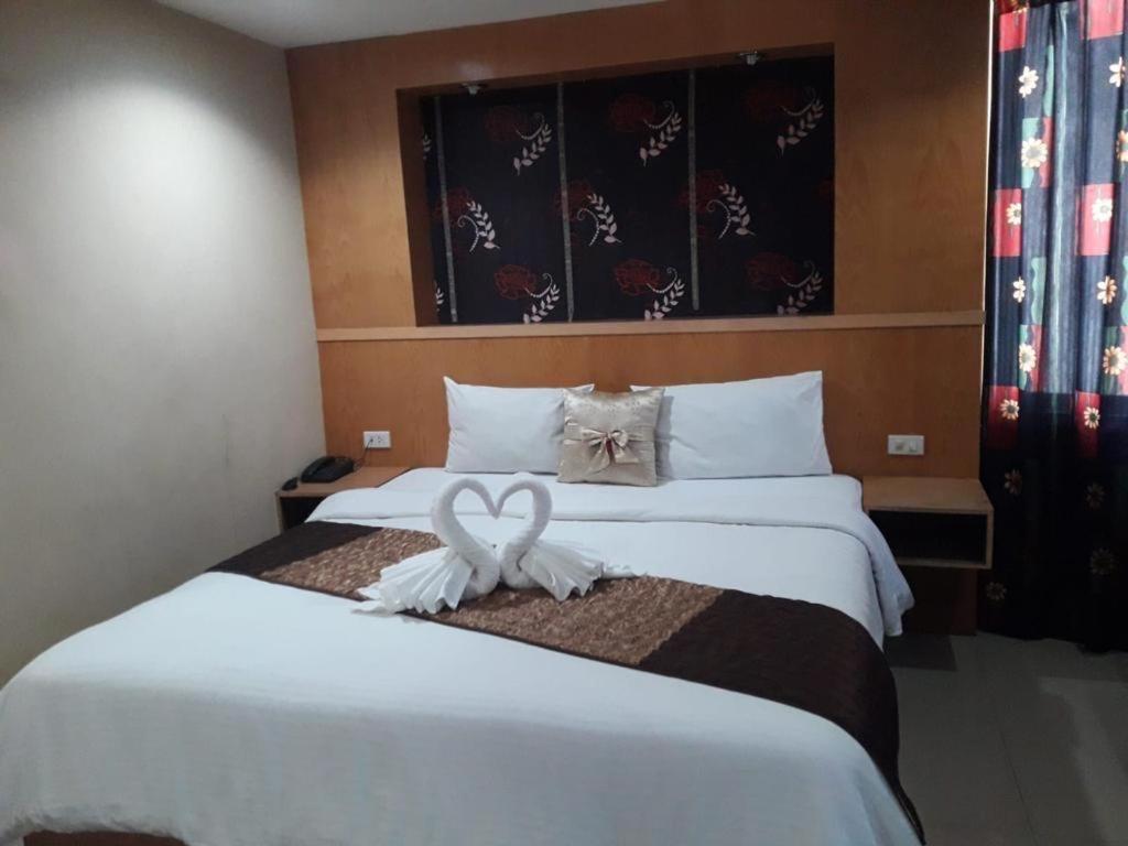 New Pind Balluchi Inn Pattaya Exterior photo